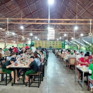 com-nieu-long-thanh-huong-vi-am-thuc-dong-que-dac-trung