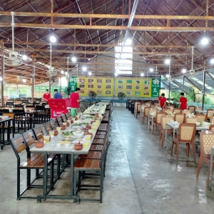 tram-dung-chan-ly-tuong-cho-khach-doan-tai-long-thanh